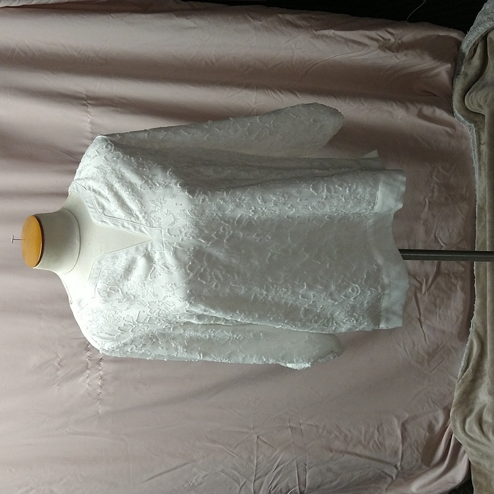 White Canada premium blouse.